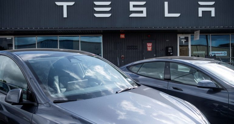 2025-06-21T173406Z_1828621082_RC227FASN9Q8_RTRMADP_5_TESLA-ROBOTAXI-TEXAS-1200×800 2025-06-21T173406Z_1828621082_RC227FASN9Q8_RTRMADP_5_TESLA-ROBOTAXI-TEXAS-1200x800